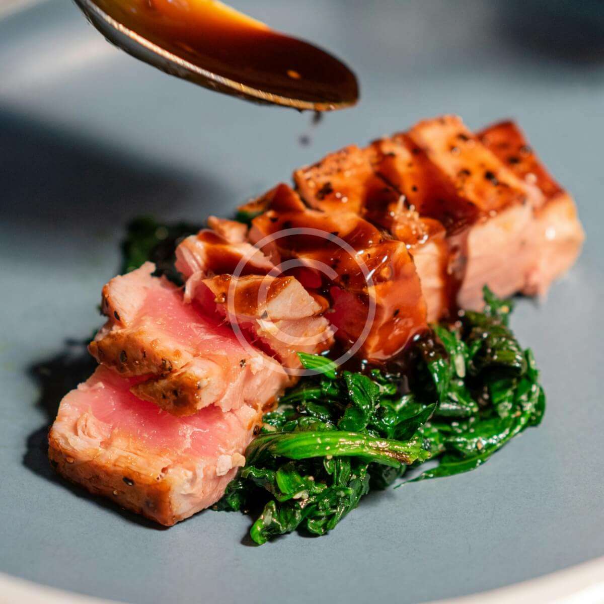 Seared tuna with teriyaki sauce